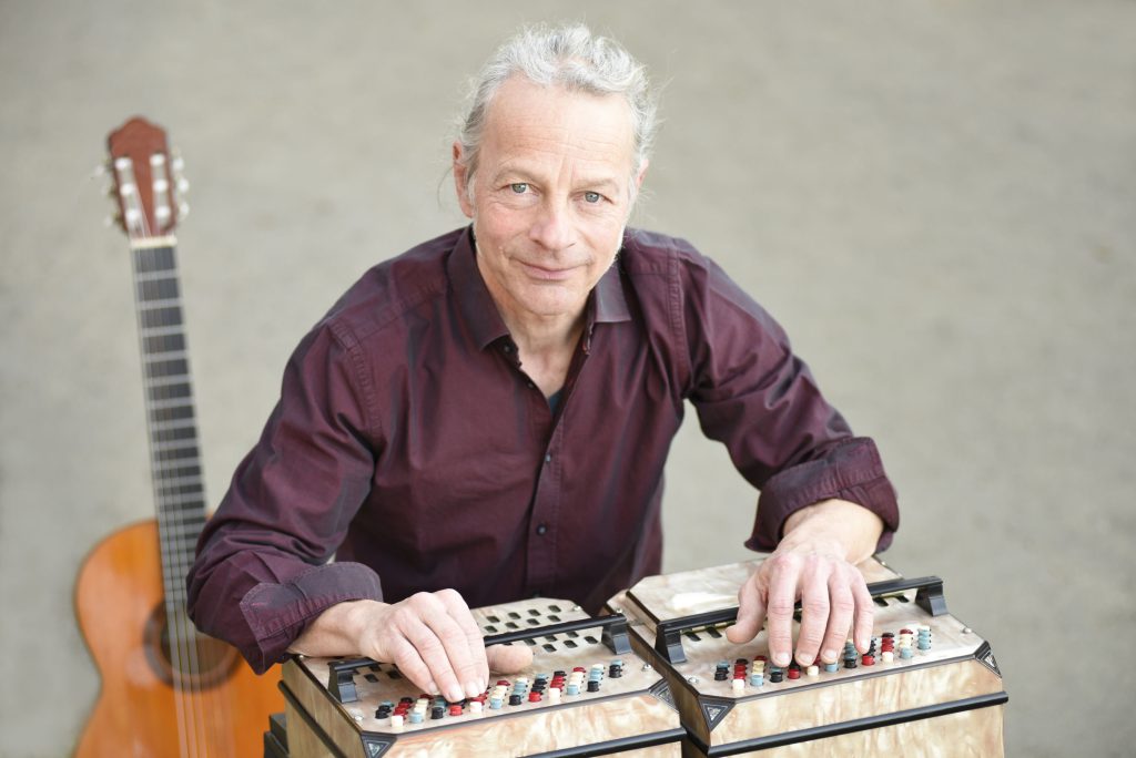 Oliver Jaeger spielt die Symphonetta